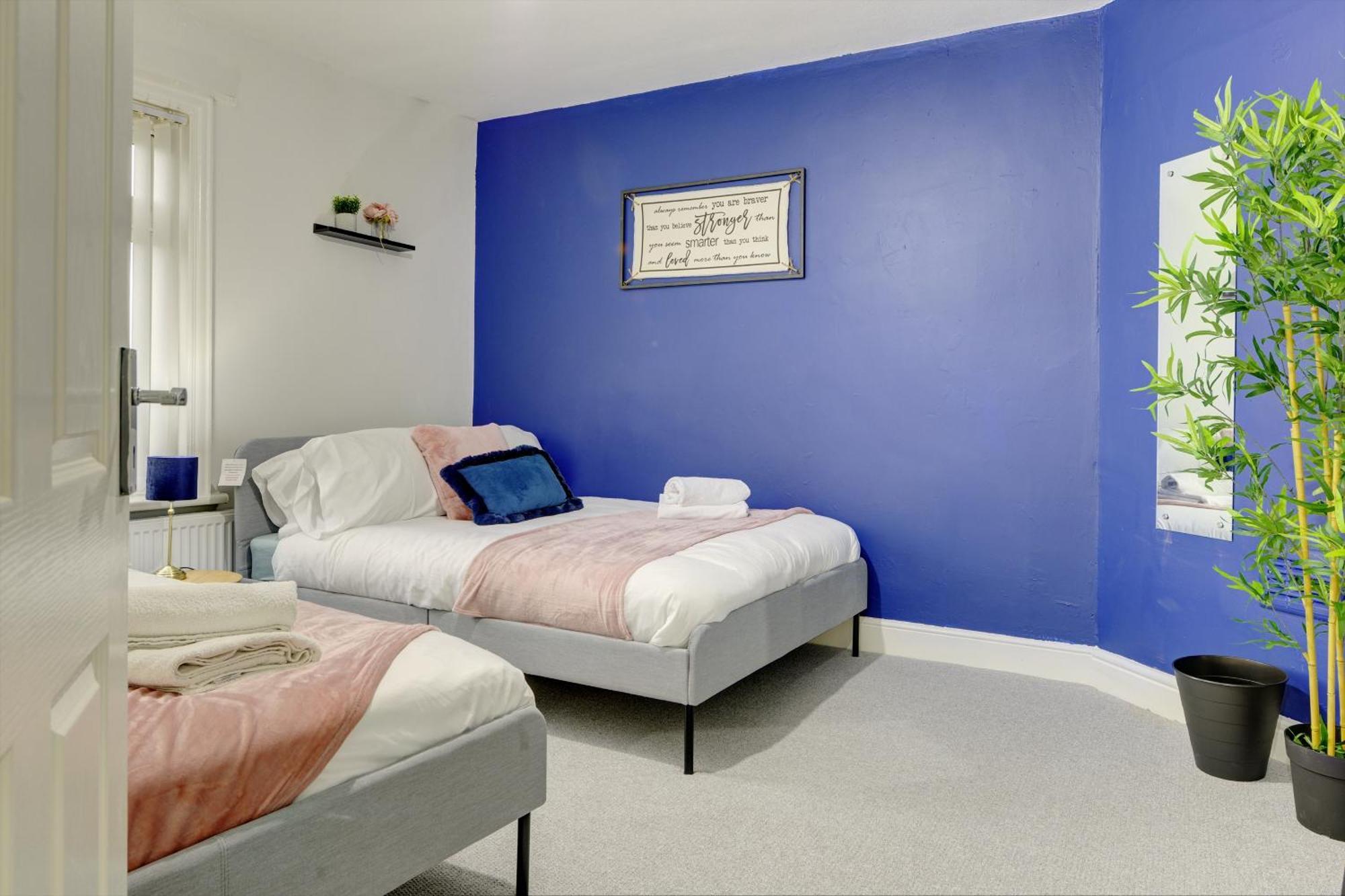 Apartment Stunning And Lovely 3 Bed House - Catch 22