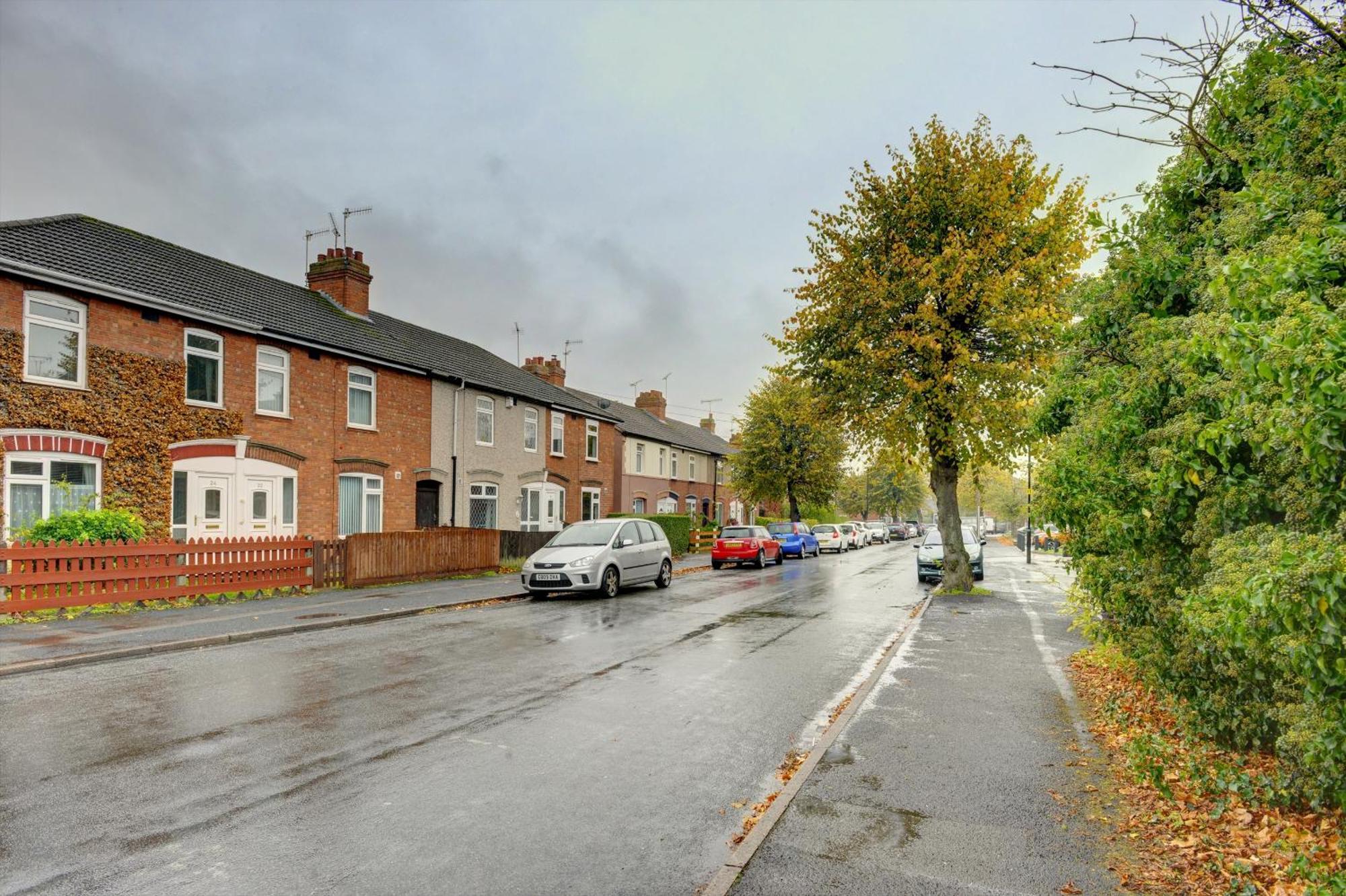 Stunning And Lovely 3 Bed House - Catch 22 Coventry