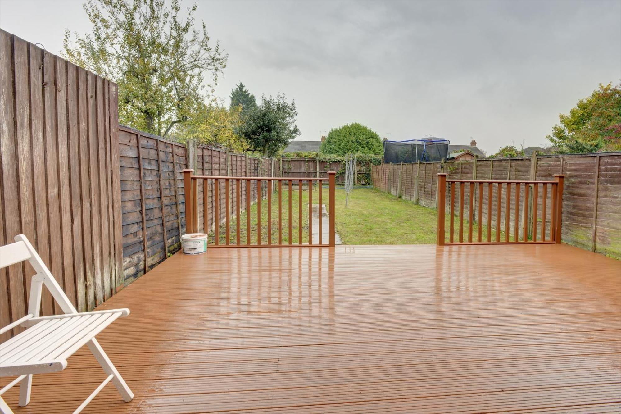 Stunning And Lovely 3 Bed House - Catch 22