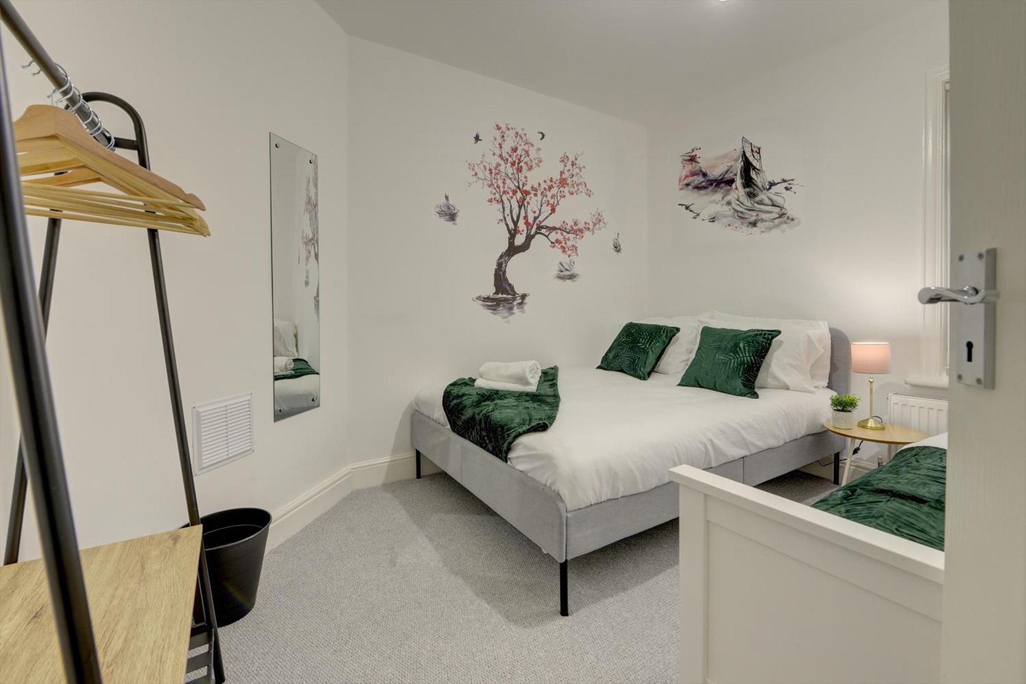 Apartment Stunning And Lovely 3 Bed House - Catch 22 Coventry