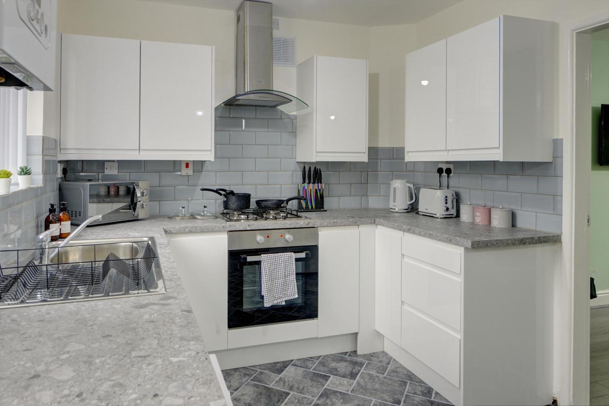Apartment Stunning And Lovely 3 Bed House - Catch 22 Coventry